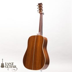 Martin D-28 Standard