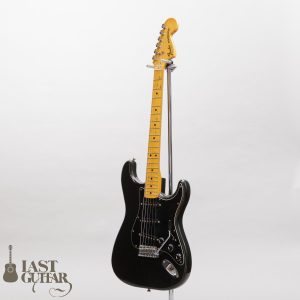 Fender Stratocaster '80 Black/Maple 