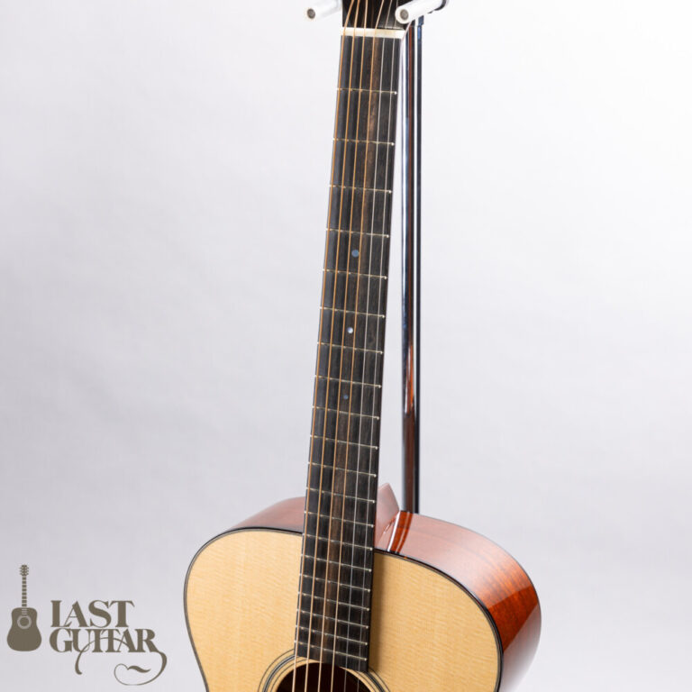 Collings 01 14-fret