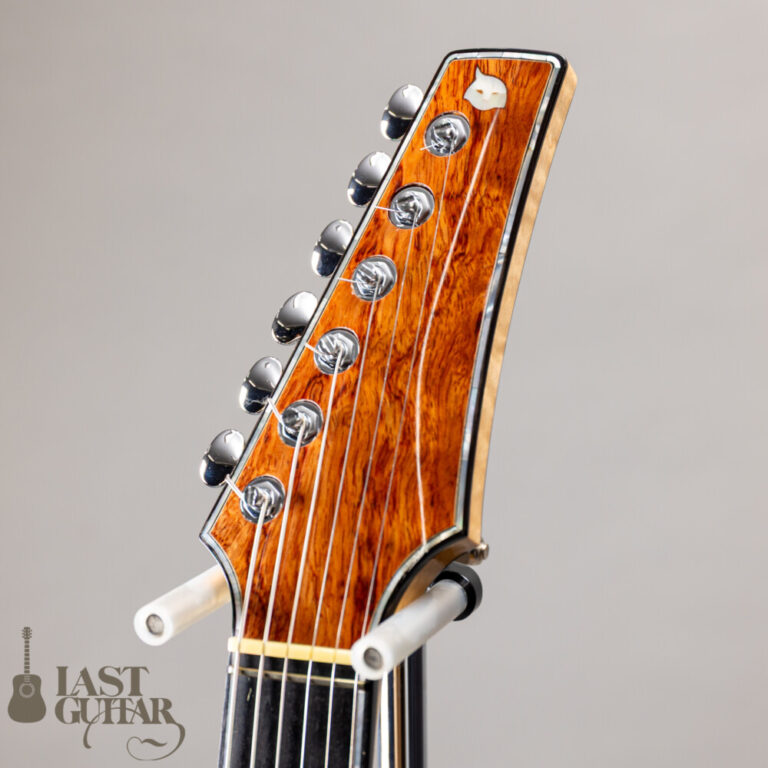 Iwaneko Guitars Type-Vibrato NC Thin Bubinga