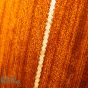 Iwaneko Guitars Type-Vibrato NC Thin Bubinga