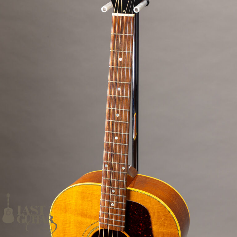 Gibson J-50 1998
