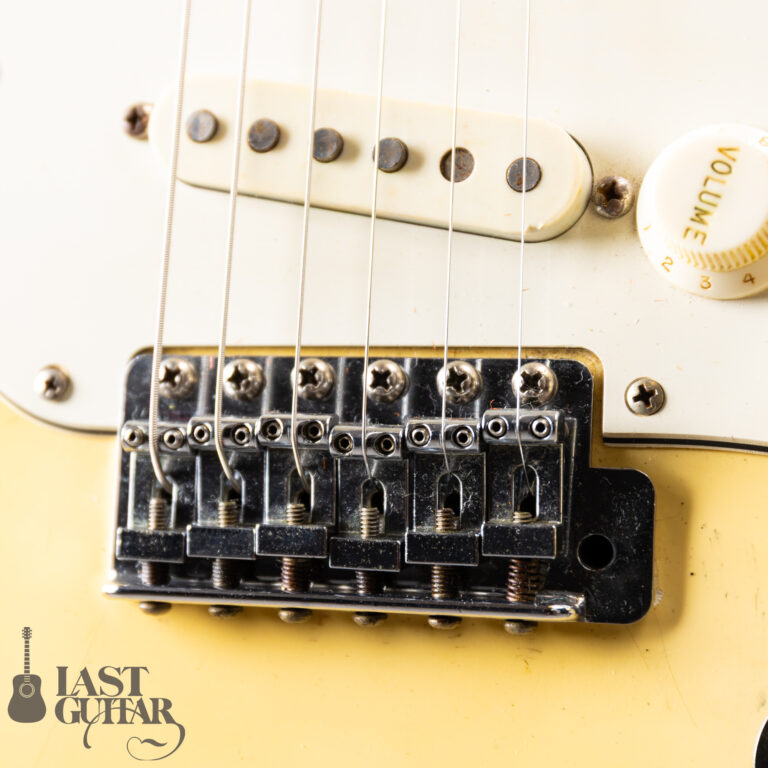 Fender Stratocaster Refinished White 1974