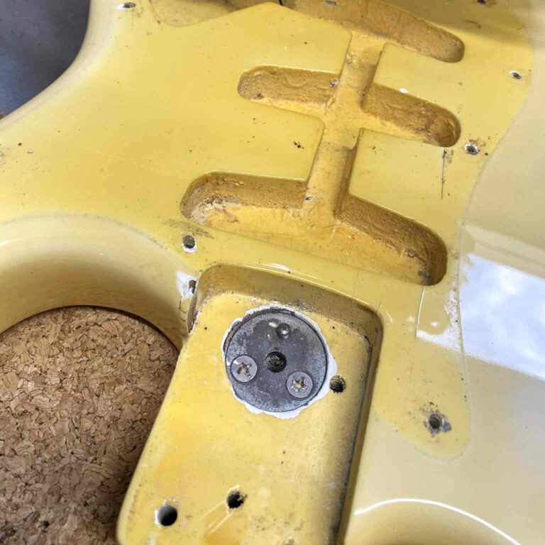 Fender Stratocaster Refinished White 1974
