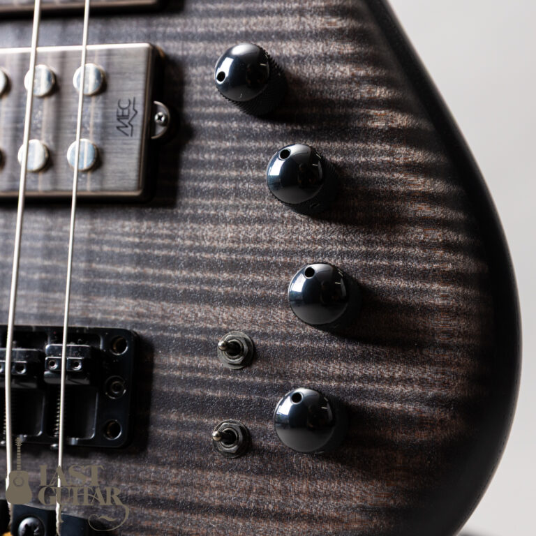 Warwick Custom Shop Master Built Corvette $$ 5st Nirvana Black TS