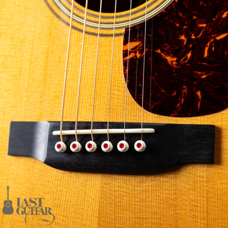 Martin OM-28 Modern Deluxe