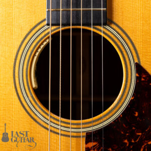 Martin OM-28 Modern Deluxe