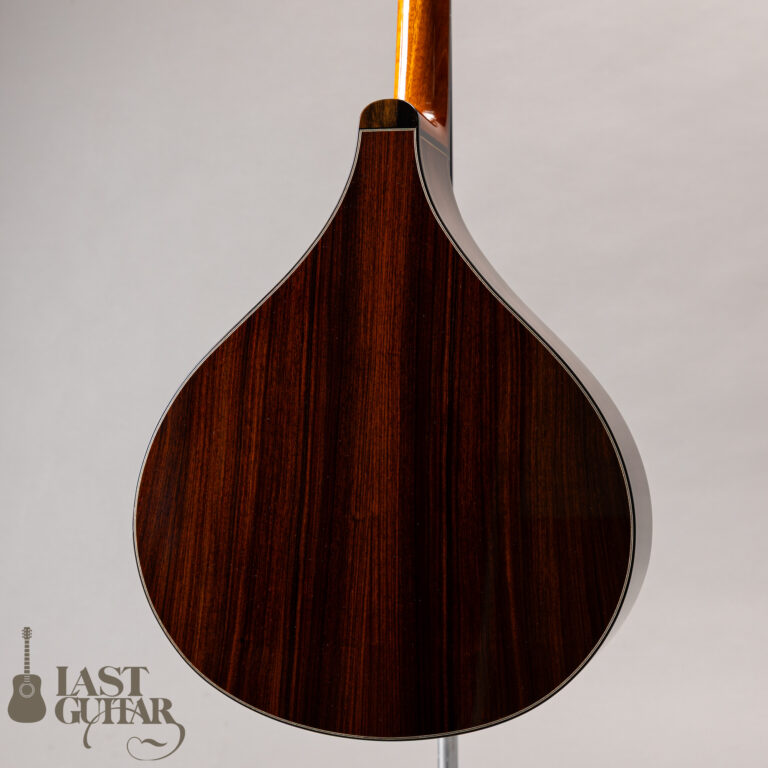 Voyager Guitars Irish Bouzouki