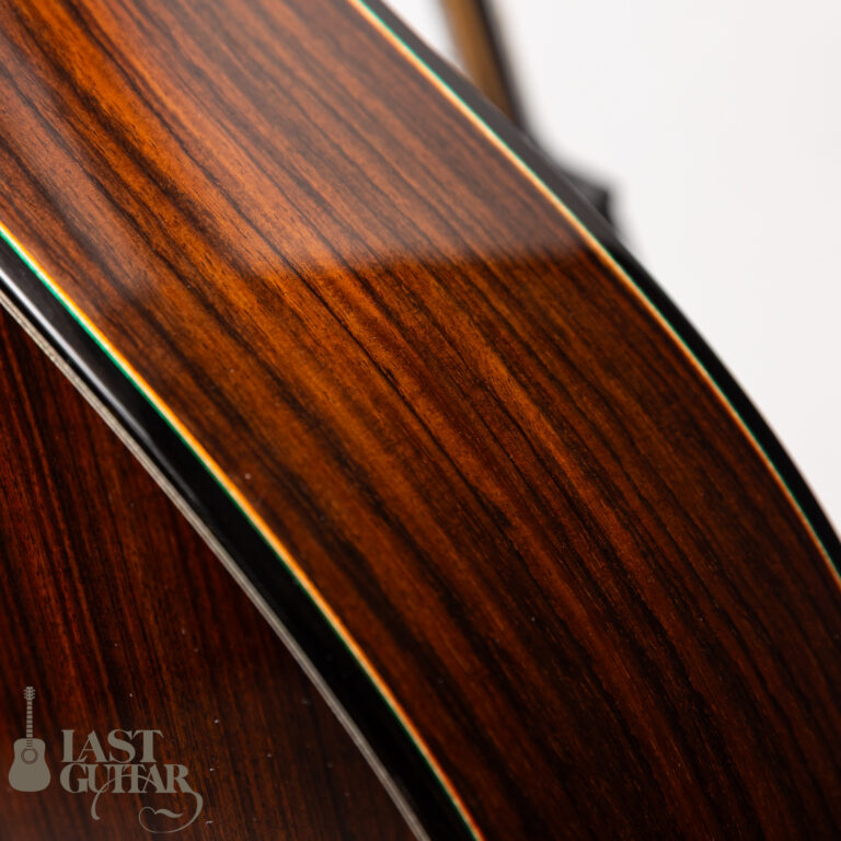 Voyager Guitars Irish Bouzouki