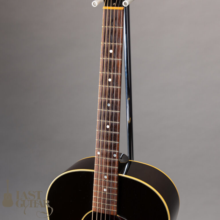 Gibson J-45 2004