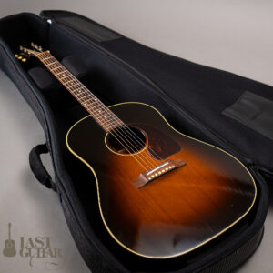Gibson J-45 2004