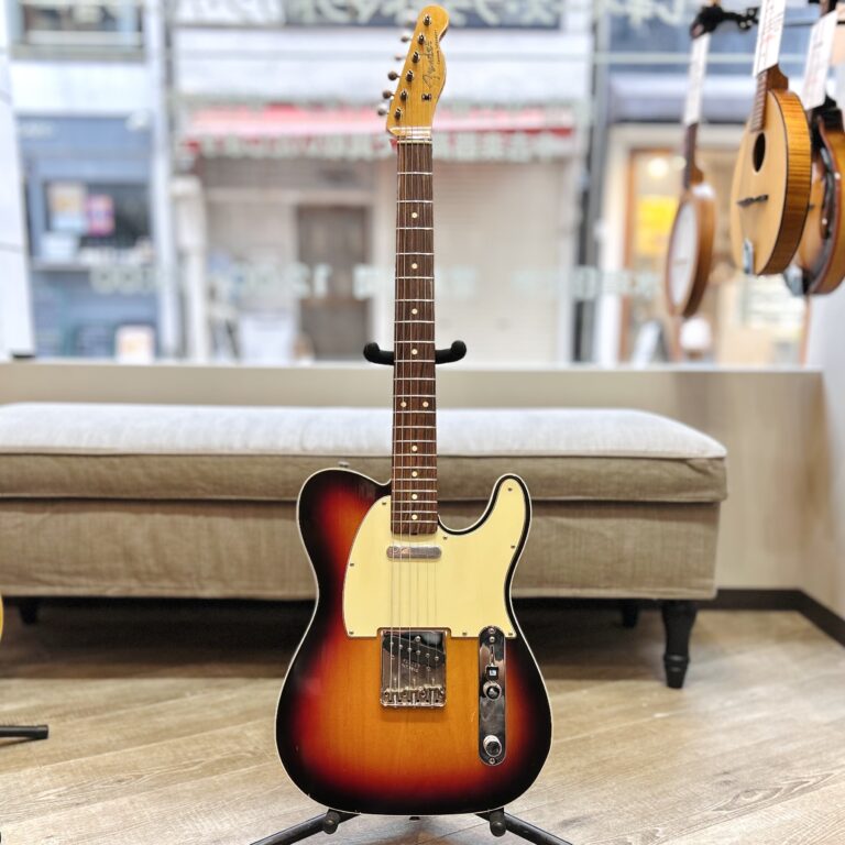 Fender USA American Vintage 62 Custom Telecaster