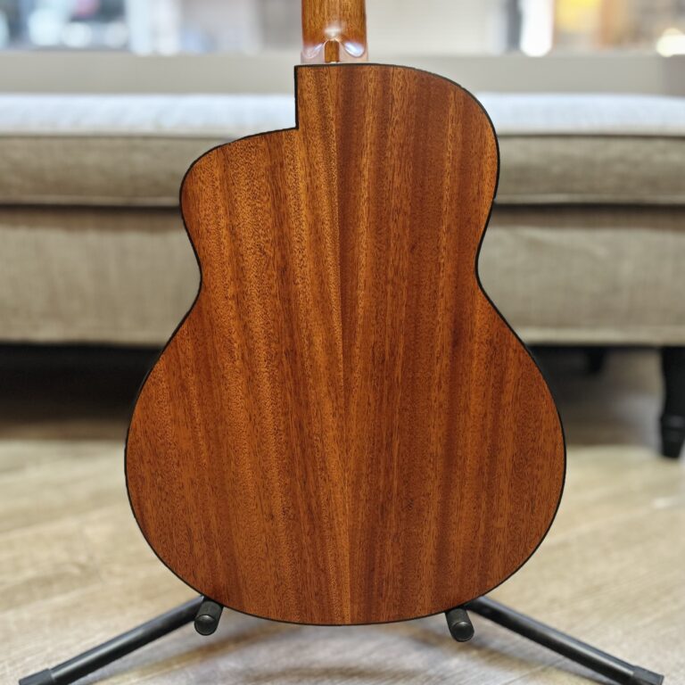 aNueNue aNN-N520AC AUTUMN CEDAR